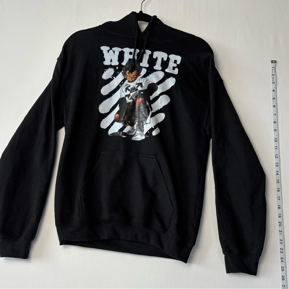 Unisex Gildean Heavy Blend Dragon Ball Z Black Sweater With Vegeta Logo Size S